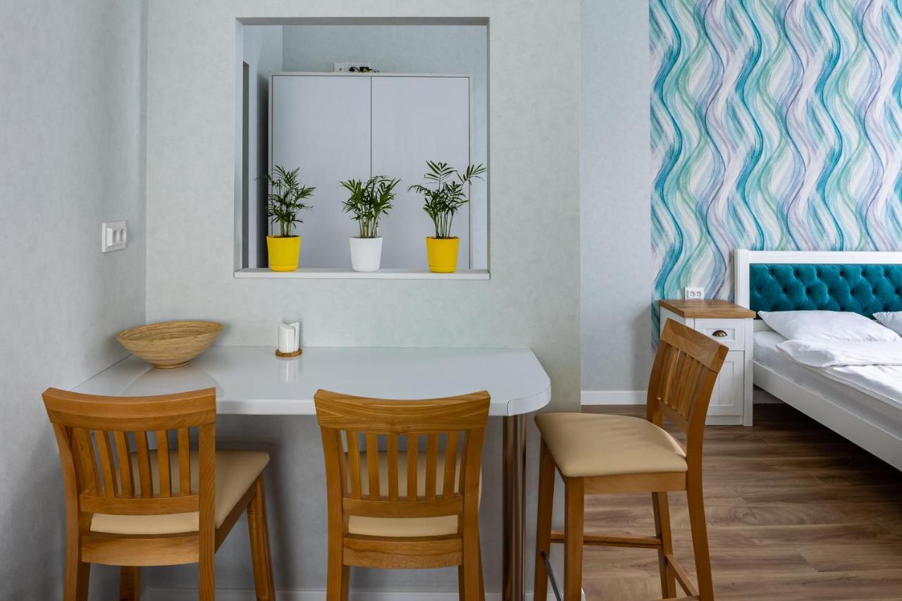 Leontovycha Apartment Lviv Ngoại thất bức ảnh